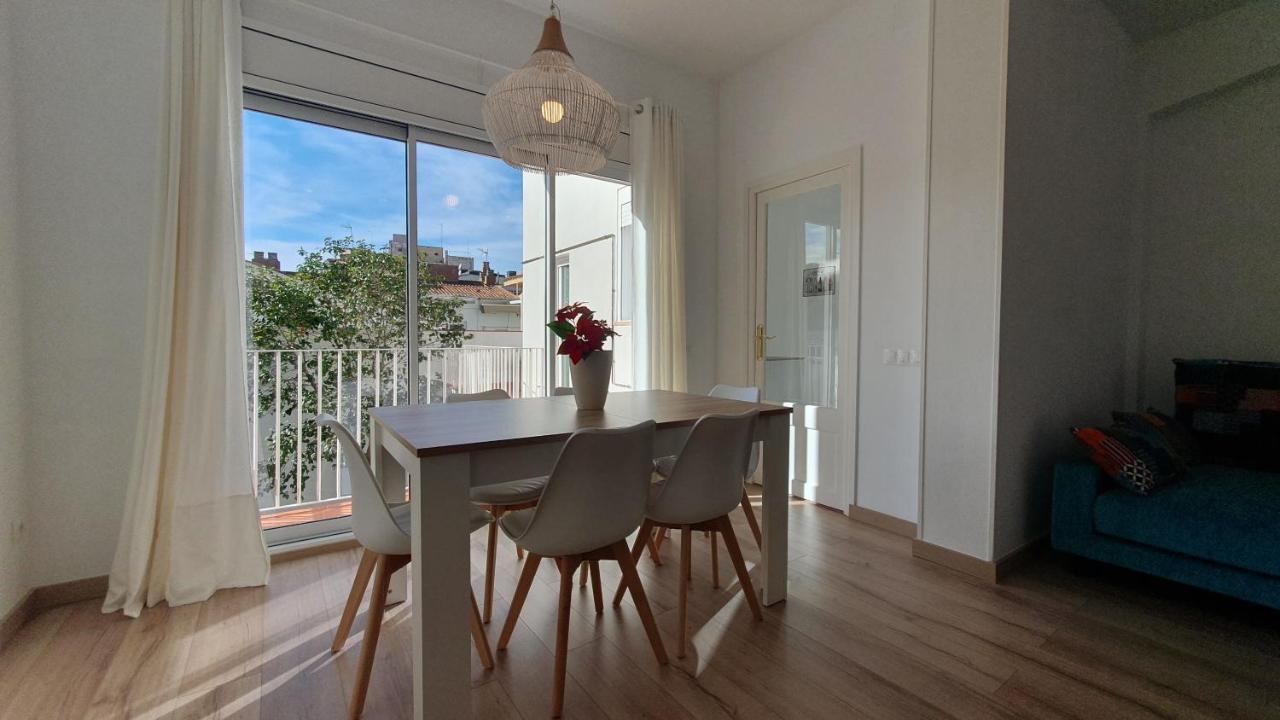Apartamento Nuevo En Terrassa Centro Esterno foto