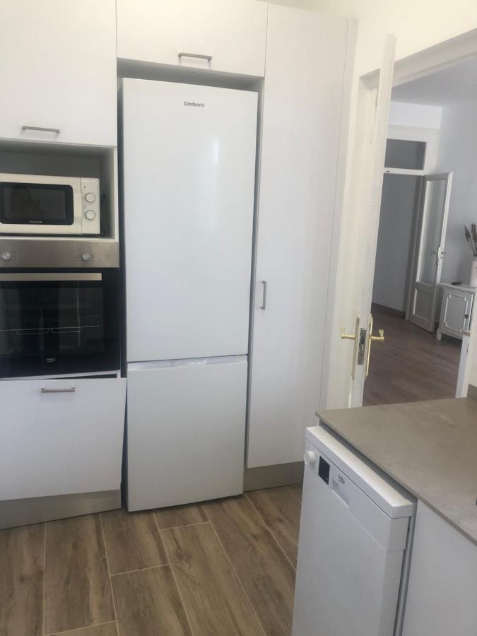 Apartamento Nuevo En Terrassa Centro Esterno foto
