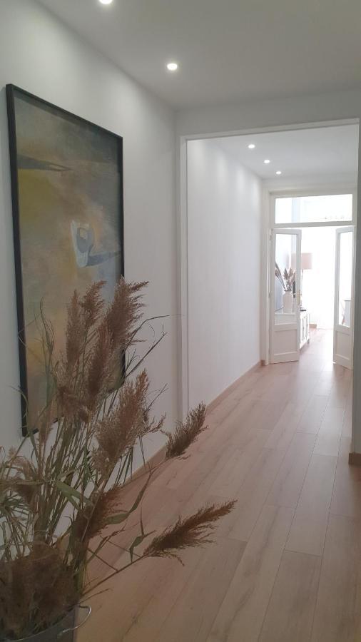Apartamento Nuevo En Terrassa Centro Esterno foto
