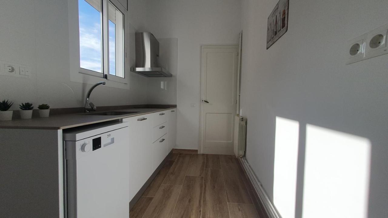 Apartamento Nuevo En Terrassa Centro Esterno foto