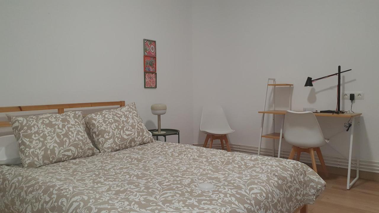 Apartamento Nuevo En Terrassa Centro Esterno foto